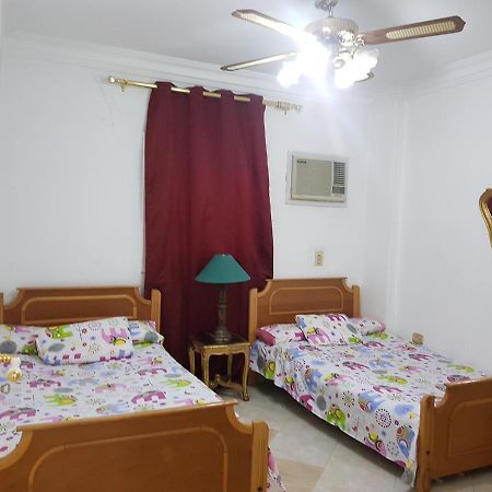 Elegant Apartment In Sheraton Heliopolis El El Cairo Exterior foto